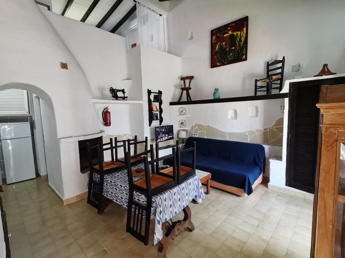 Cala Serena Beach Феланич Экстерьер фото